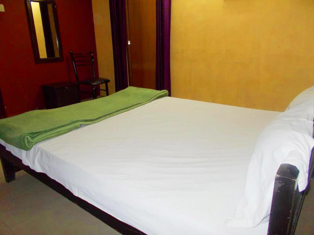Guruvayur Bunglow Hotel Exterior photo